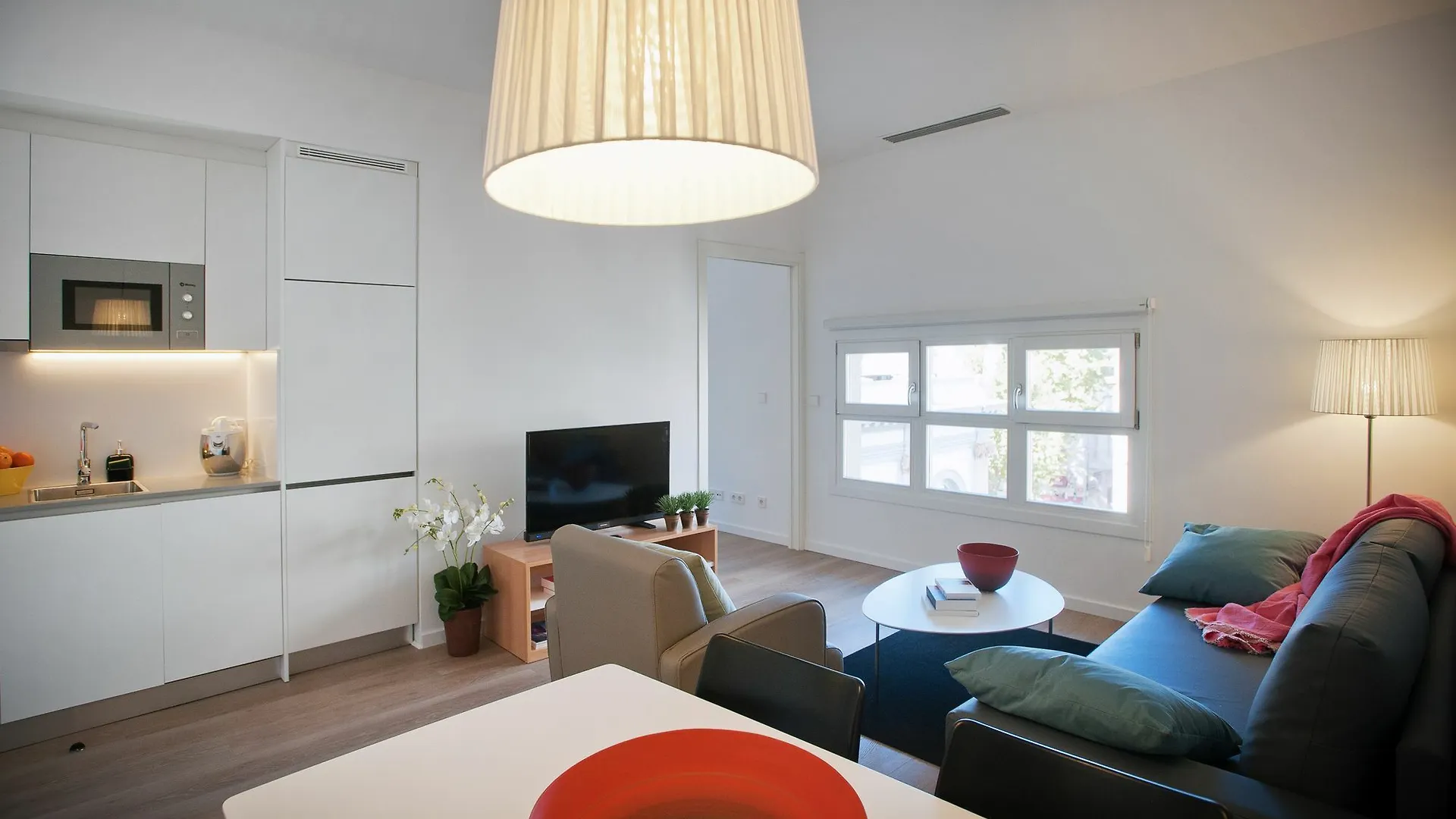 The Museum Apartments Figueres 0*, Figueres (Girona) Spain