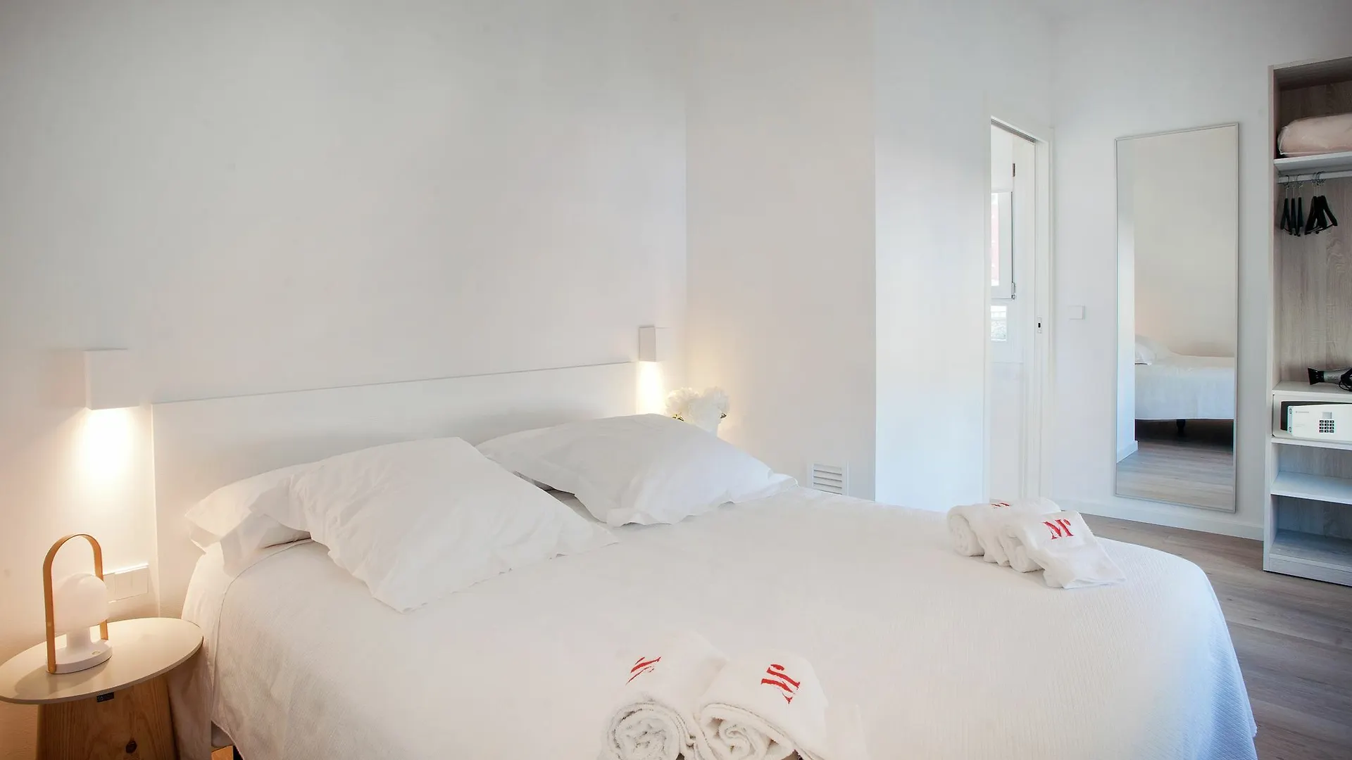The Museum Apartments Figueres