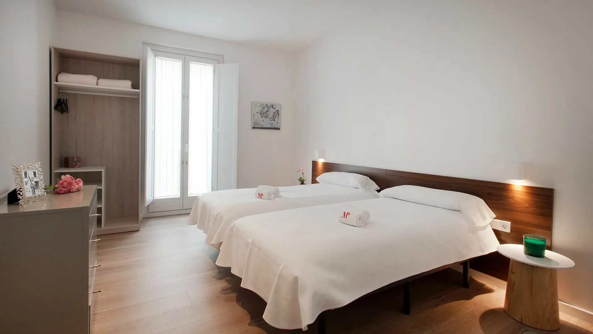 The Museum Apartments Figueres Spain